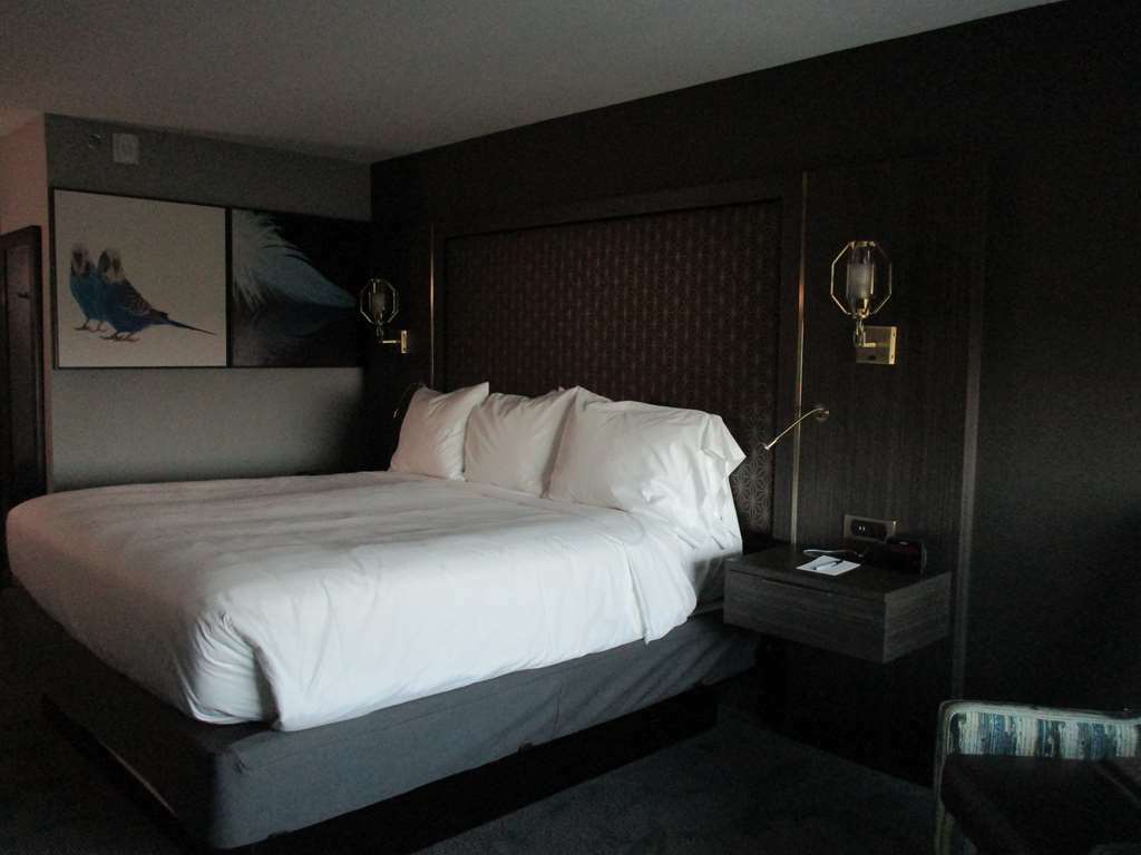 Radisson Hotel McAllen Airport Kamer foto